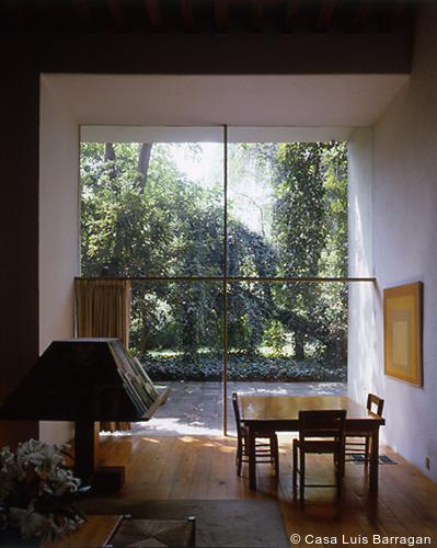 495-Mexico City_Barragan_ room_Courtesy Casa Luis Barragan.jpg